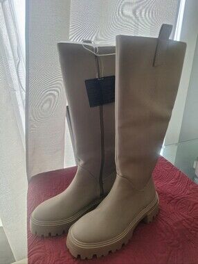 Forever 21 Taupe Lace-Up Style Knee-High Lug Sole Boots